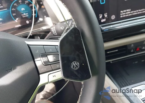 2025 Volkswagen Atlas 2.0T Se W/Technology from USA, damaged, VIN 1V2JR2CA7SC529052